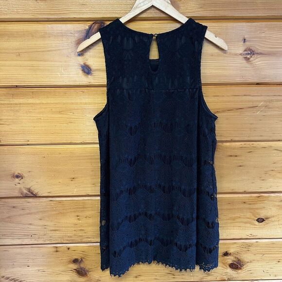 JUNIORS SPEECHLESS LACE SHIFT DRESS SLEEVELESS SIZE Large  BLACK - Picture 6 of 8